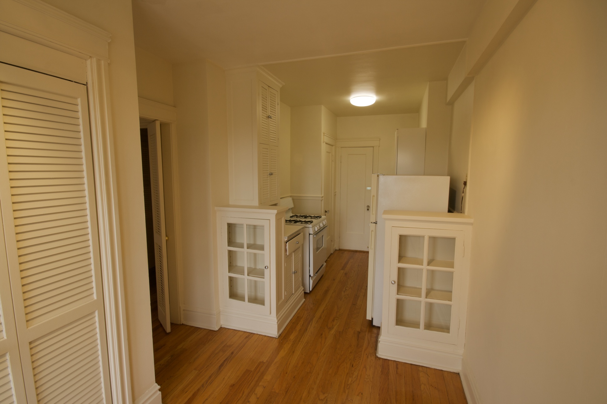 4515 Lindell Apartments